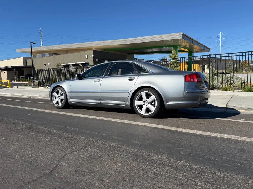 2007 Audi D3 A8 - Image 4 of 8