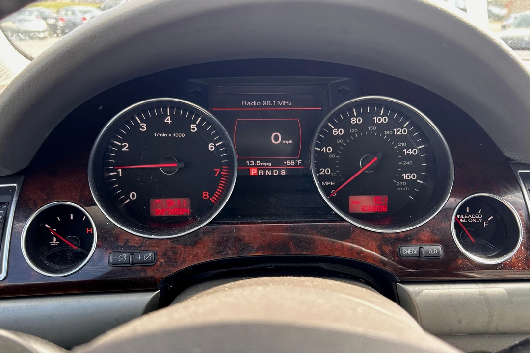 2007 Audi D3 A8 - Image 28 of 31