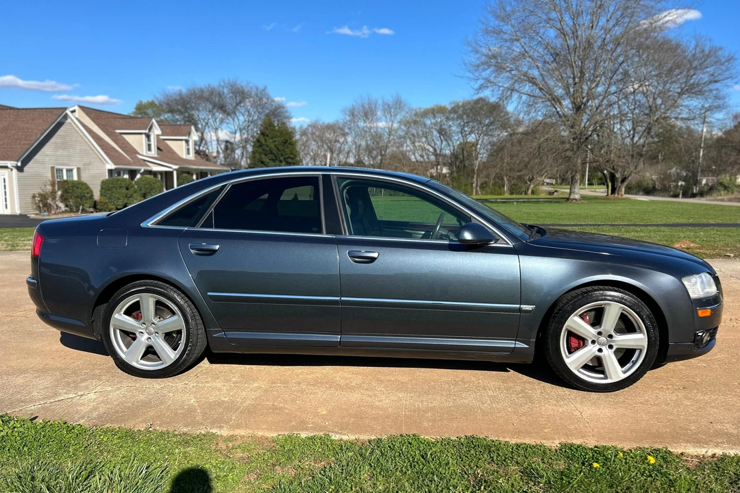 2007 Audi D3 A8 - Image 3 of 31
