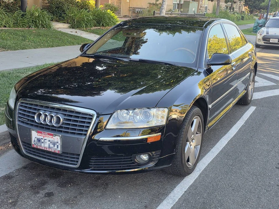 2007 Audi D3 A8 - Image 2 of 5