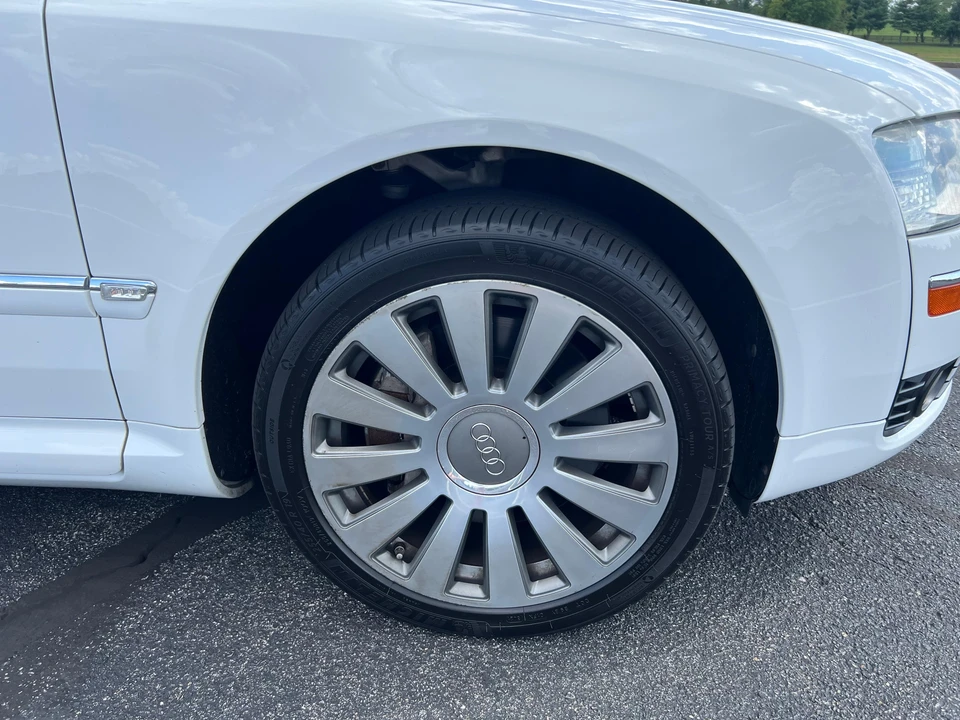 2007 Audi D3 A8 - Image 28 of 31