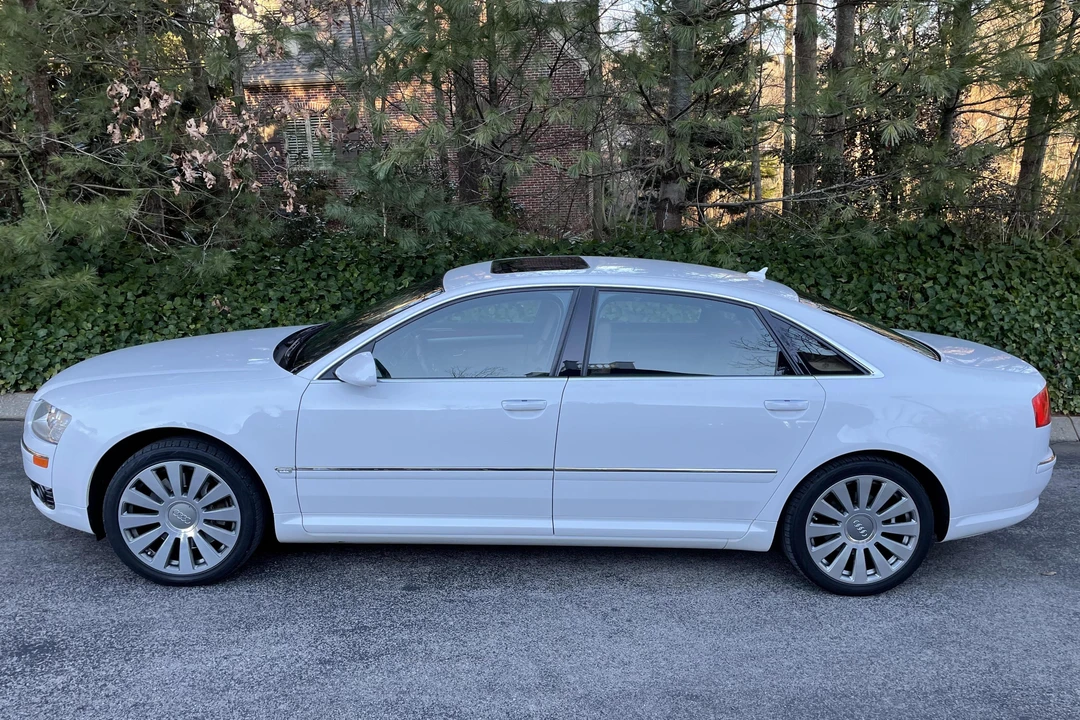 2007 Audi D3 A8 - Image 4 of 31