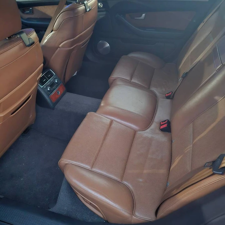 2007 Audi D3 A8 - Image 8 of 9