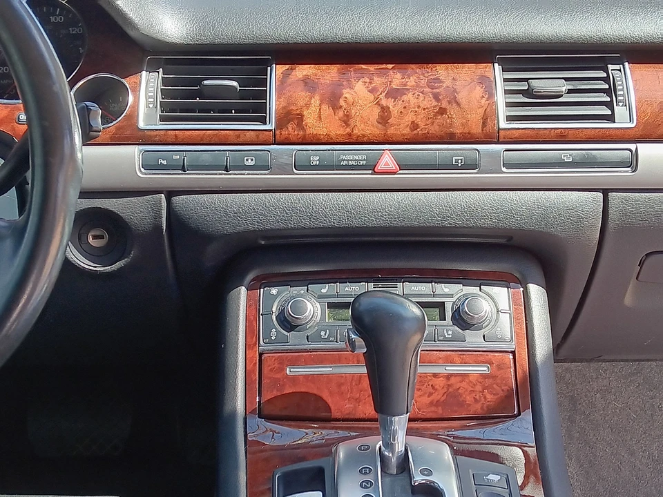 2007 Audi D3 A8 - Image 7 of 13