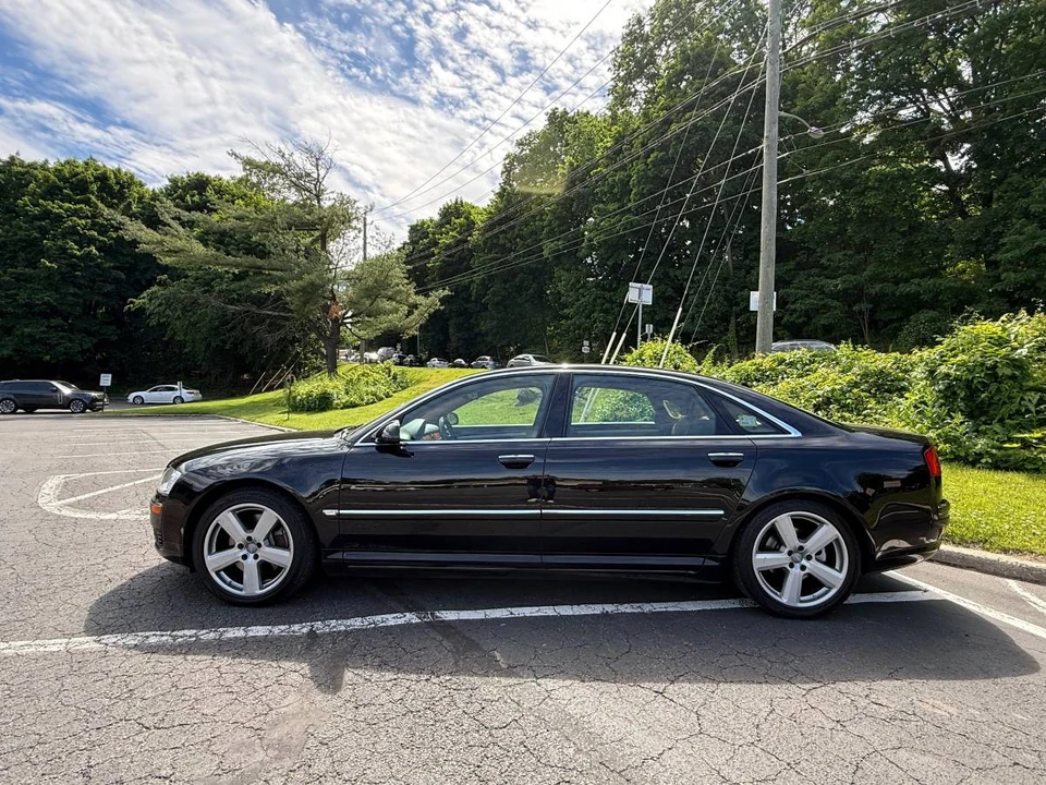 2007 Audi D3 A8 - Image 2 of 15