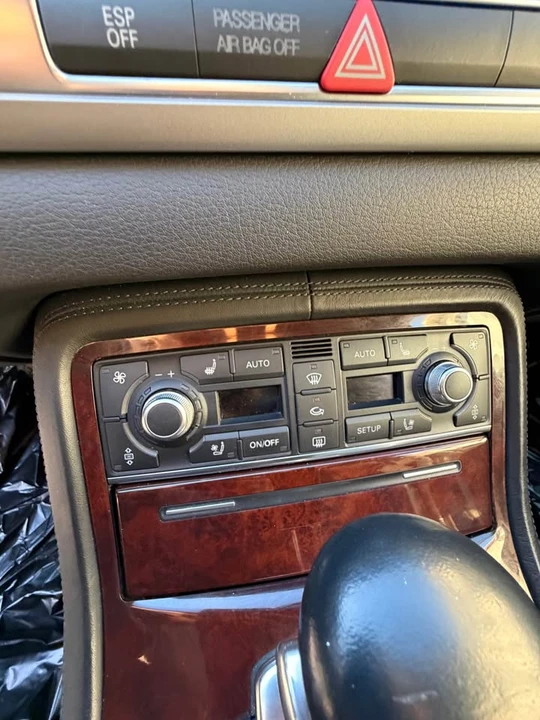2007 Audi D3 A8 - Image 19 of 20