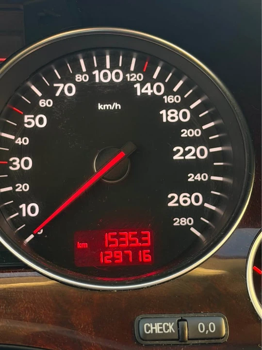 2007 Audi D3 A8 - Image 15 of 20