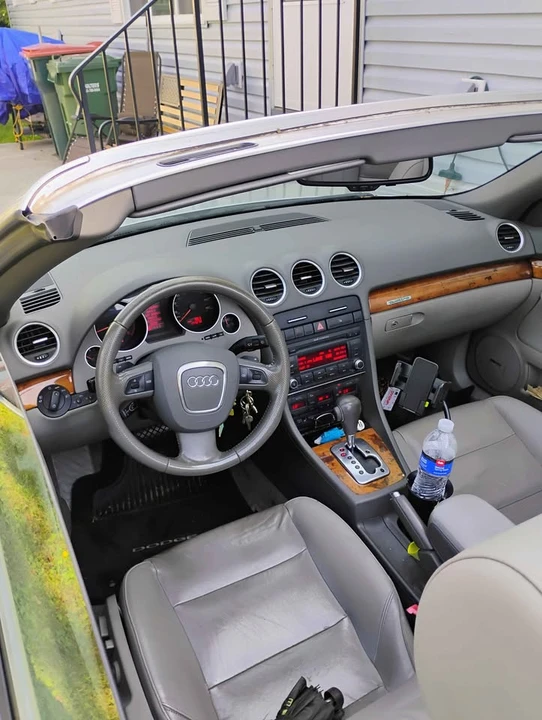 2007 Audi Coupe & Cabriolet - Image 2 of 10