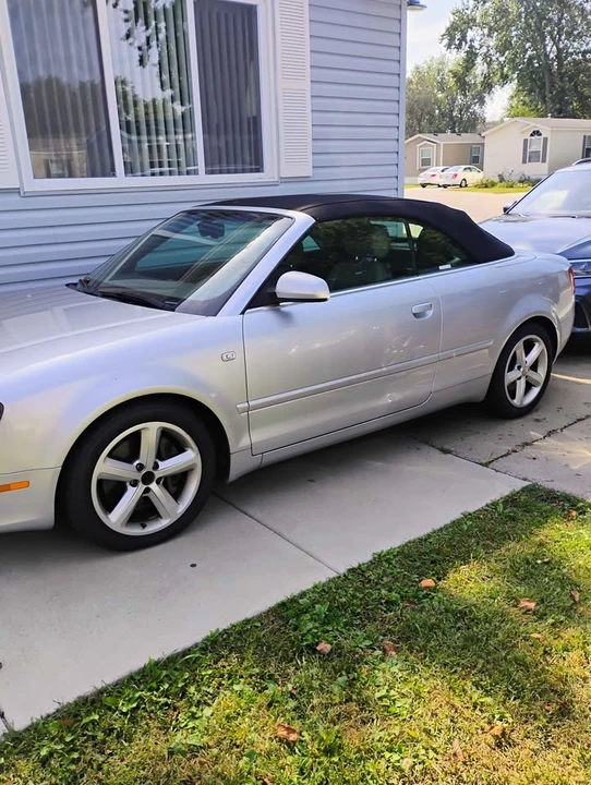 2007 Audi Coupe & Cabriolet - Image 9 of 10