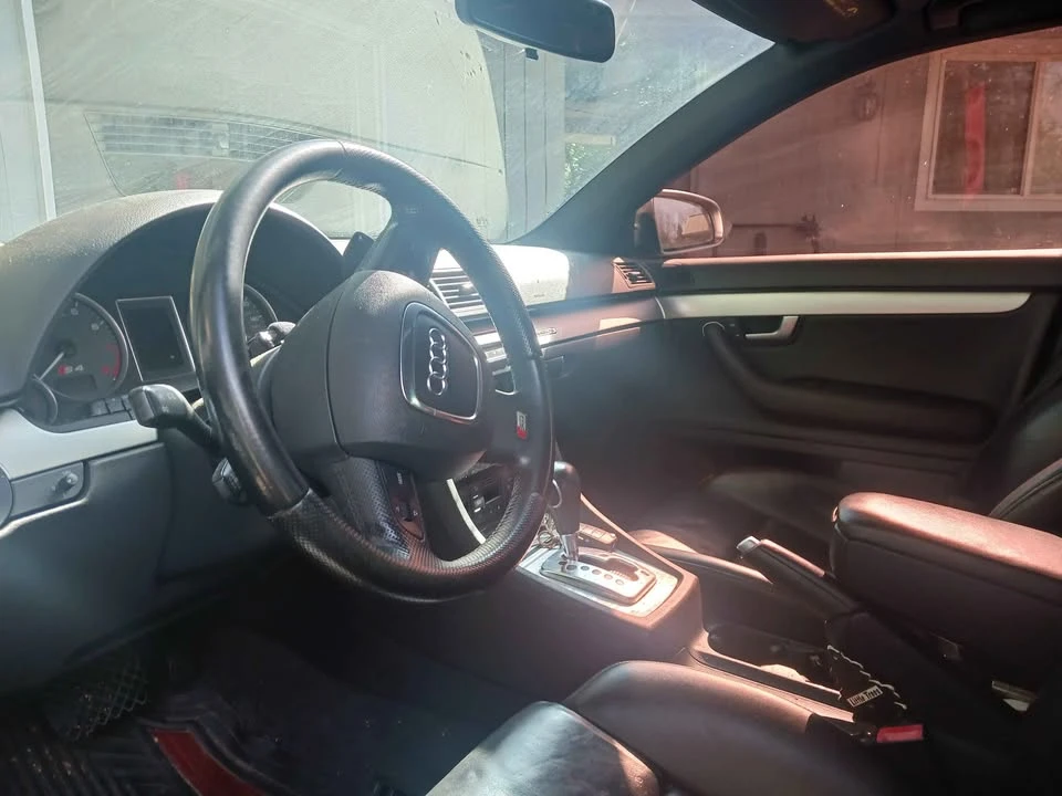 2007 Audi Quattro - Image 8 of 14