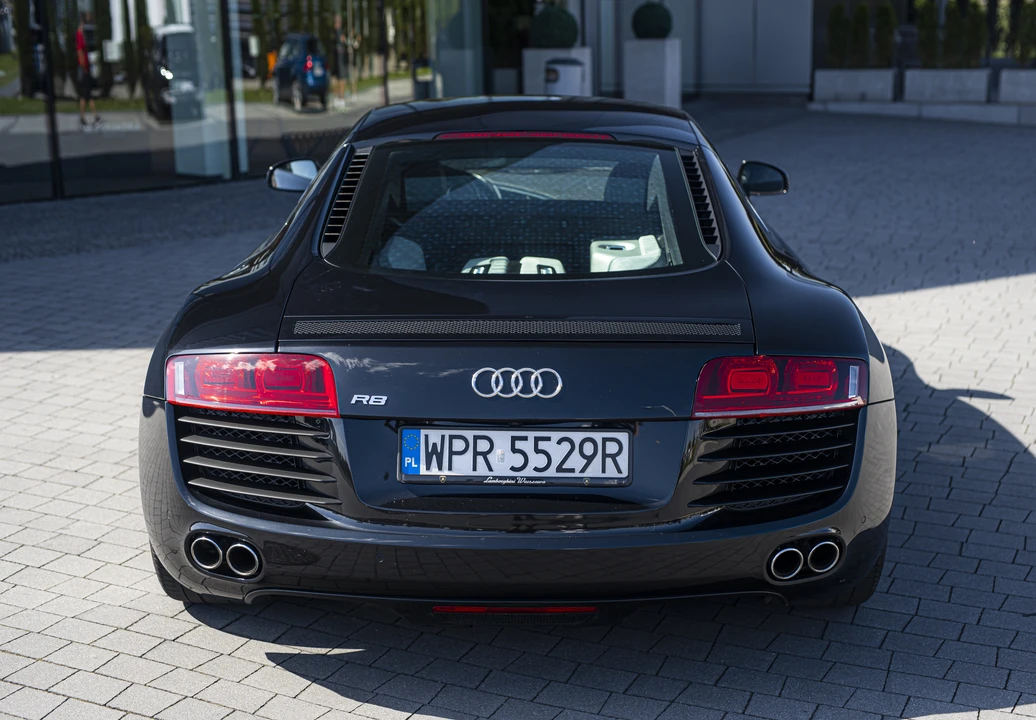 2007 Audi 42 R8 - Image 14 of 31