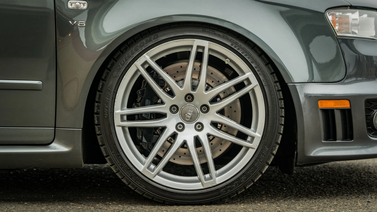 2007 Audi B7 RS4 - Image 15 of 31