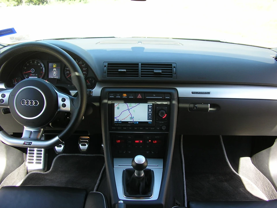 2007 Audi B7 RS4 - Image 2 of 18