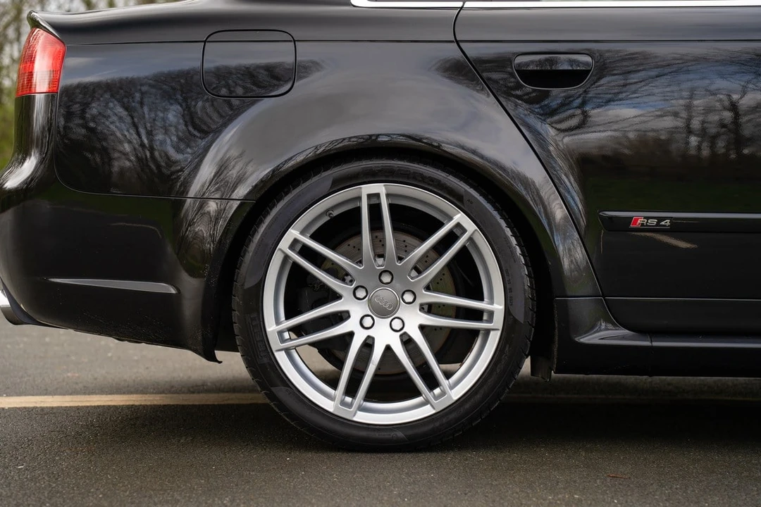 2007 Audi B7 RS4 - Image 14 of 30
