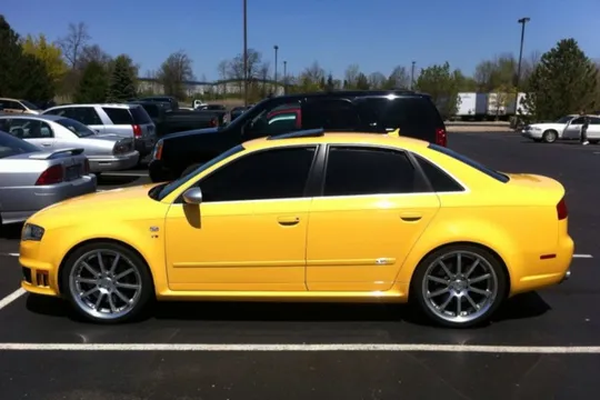 2007 Audi RS4 Imola Yellow