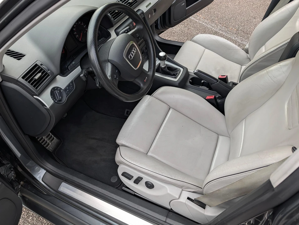 2007 Audi B7 RS4 - Image 30 of 31