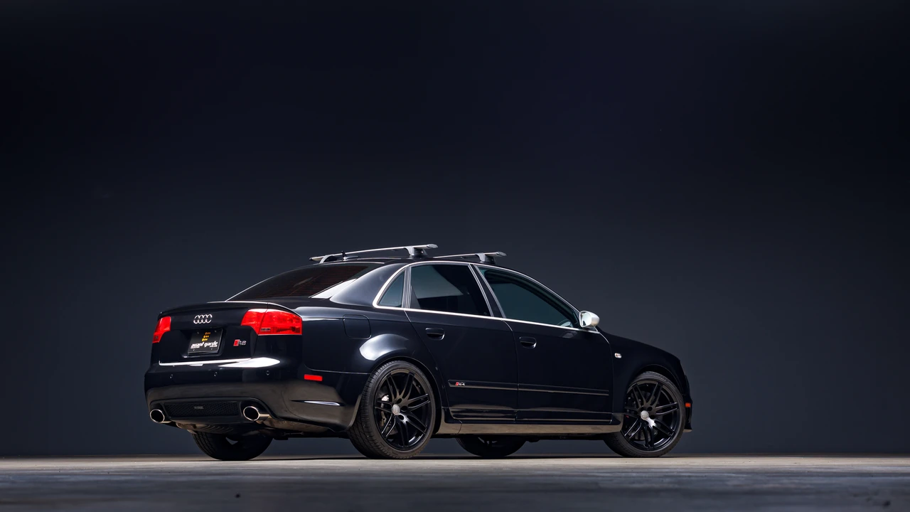 2007 Audi B7 RS4 - Image 16 of 31
