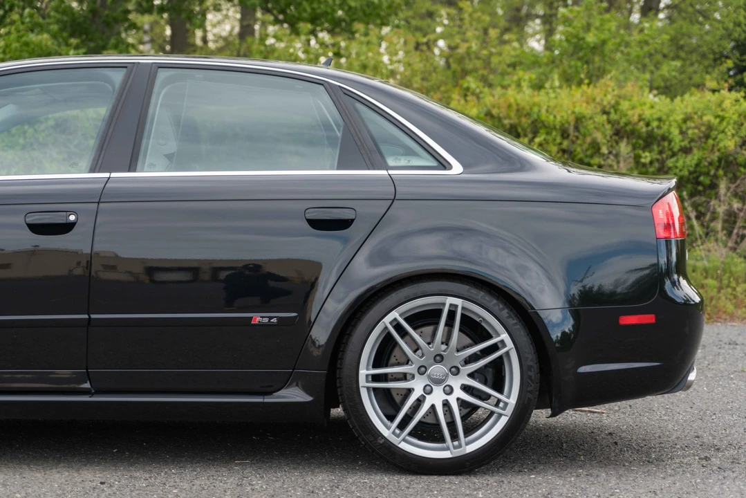 2007 Audi B7 RS4 - Image 24 of 31