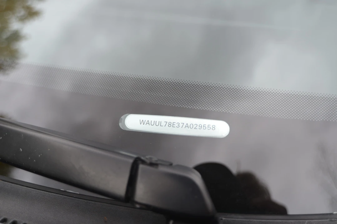 2007 Audi B7 S4 - Image 16 of 31