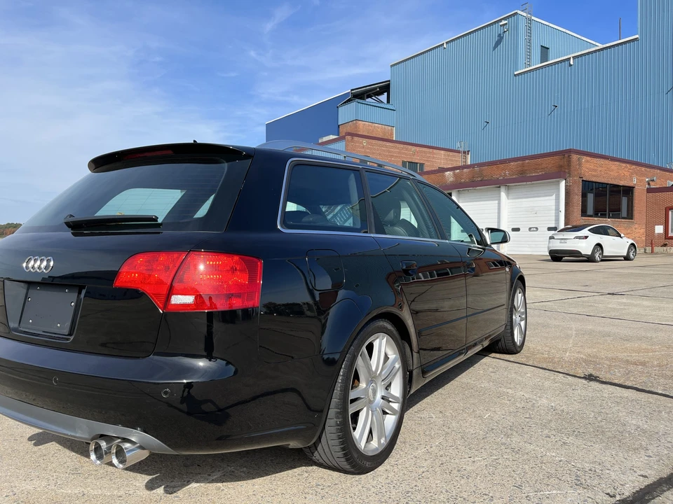 2007 Audi B7 S4 - Image 16 of 31