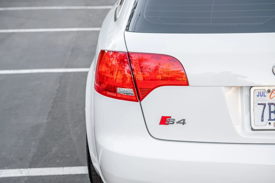 2007 Audi B7 S4 - Image 16 of 31
