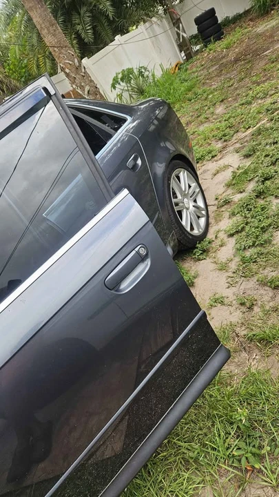 2007 Audi B7 S4 - Image 5 of 12