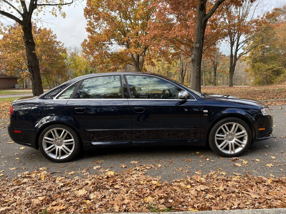 2007 Audi B7 S4 - Image 14 of 31