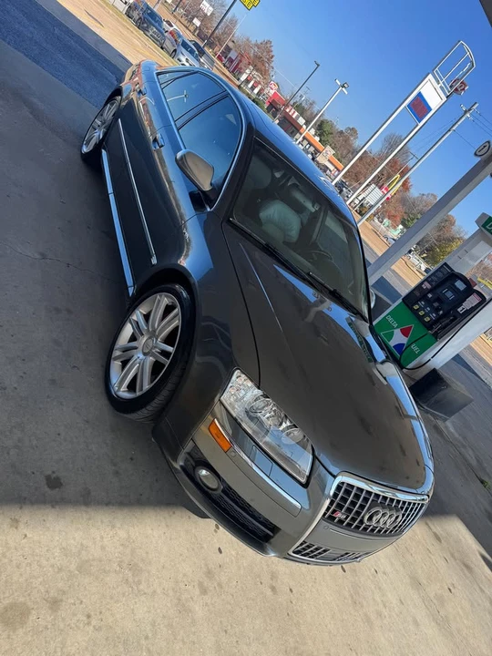 2007 Audi D3 S8 - Image 2 of 3