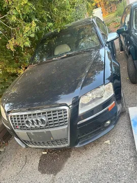 2007 Audi S8