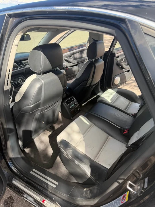 2007 Audi D3 S8 - Image 13 of 20