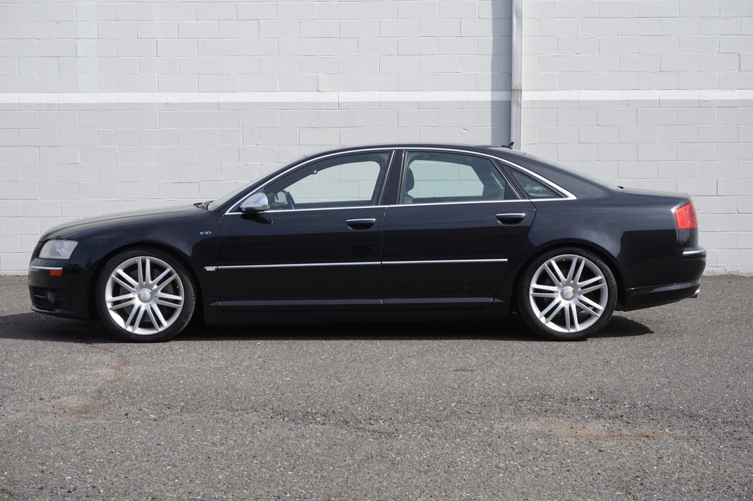 2007 Audi D3 S8 - Image 2 of 31