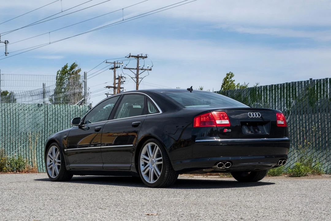 2007 Audi D3 S8 - Image 14 of 31