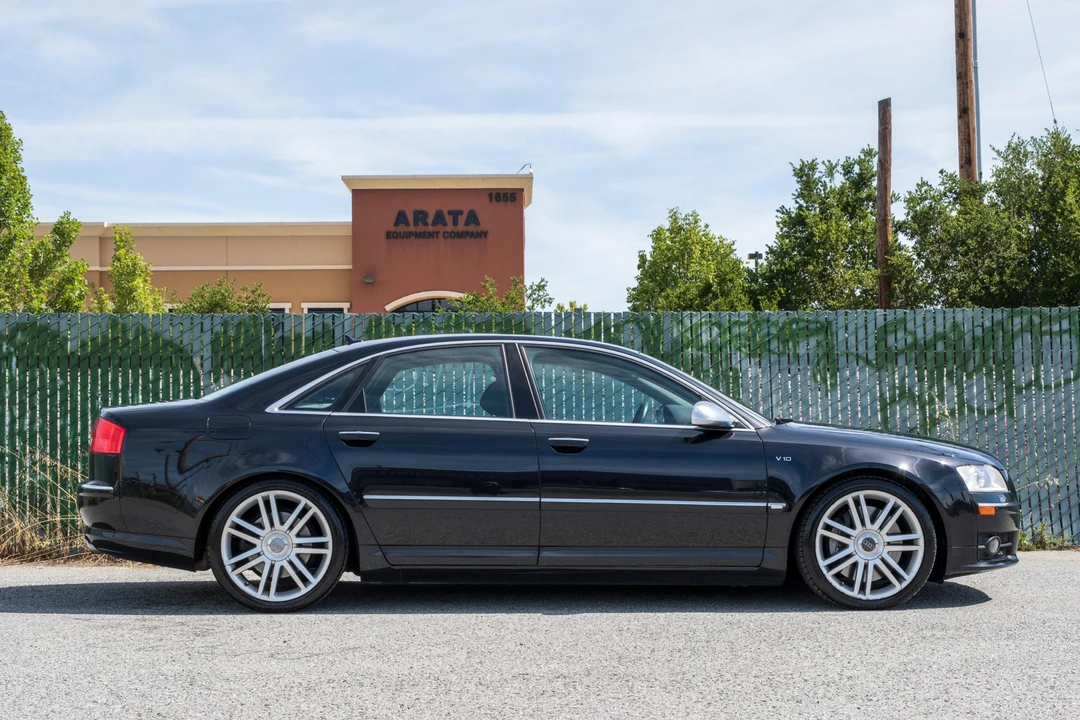 2007 Audi D3 S8 - Image 8 of 31