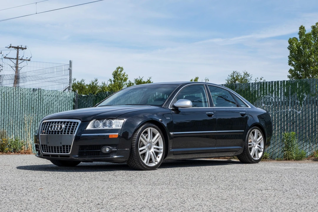 2007 Audi D3 S8 - Image 2 of 31
