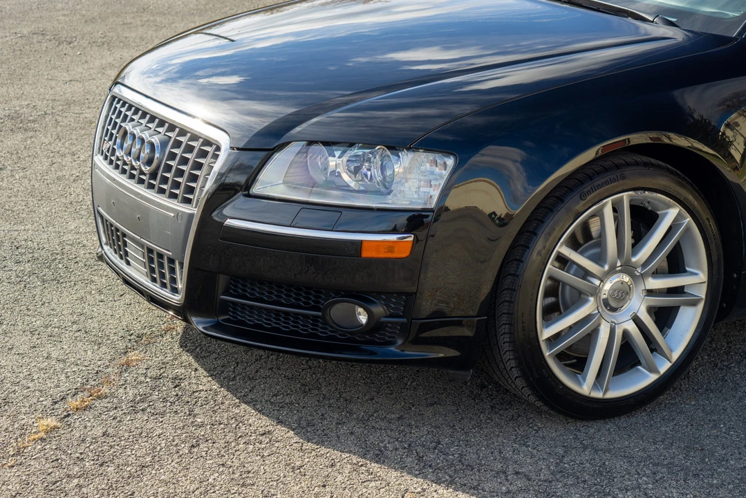 2007 Audi D3 S8 - Image 24 of 31
