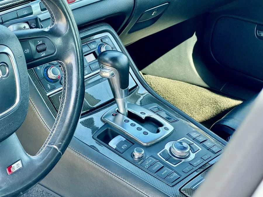 2007 Audi D3 S8 - Image 28 of 29