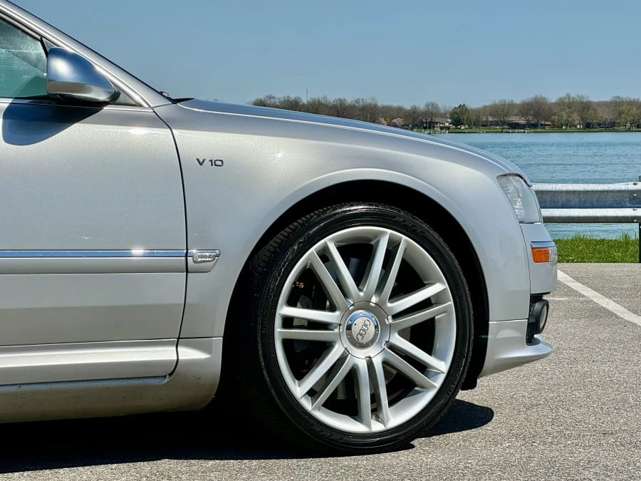2007 Audi D3 S8 - Image 10 of 29