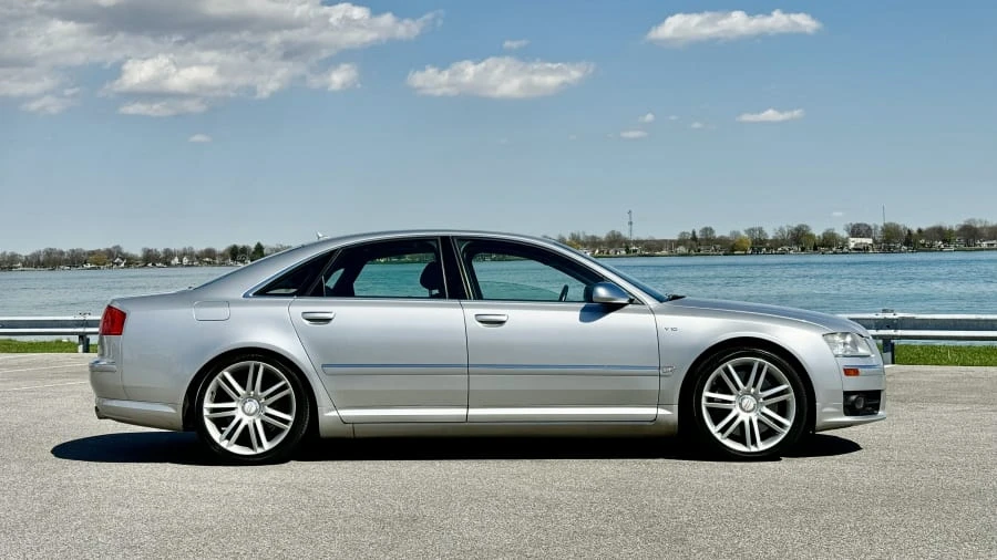 2007 Audi D3 S8 - Image 2 of 29