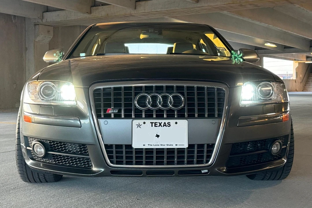 2007 Audi D3 S8 - Image 2 of 31
