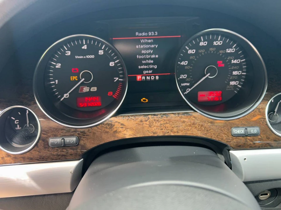 2007 Audi D3 S8 - Image 10 of 16