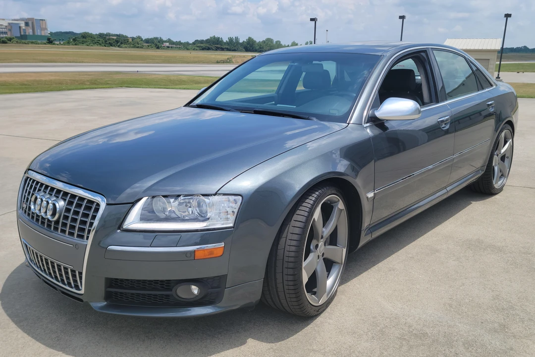 2007 Audi D3 S8 - Image 3 of 31