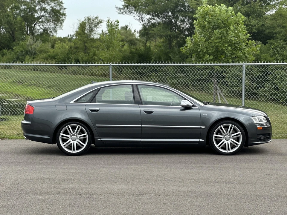 2007 Audi D3 S8 - Image 2 of 31