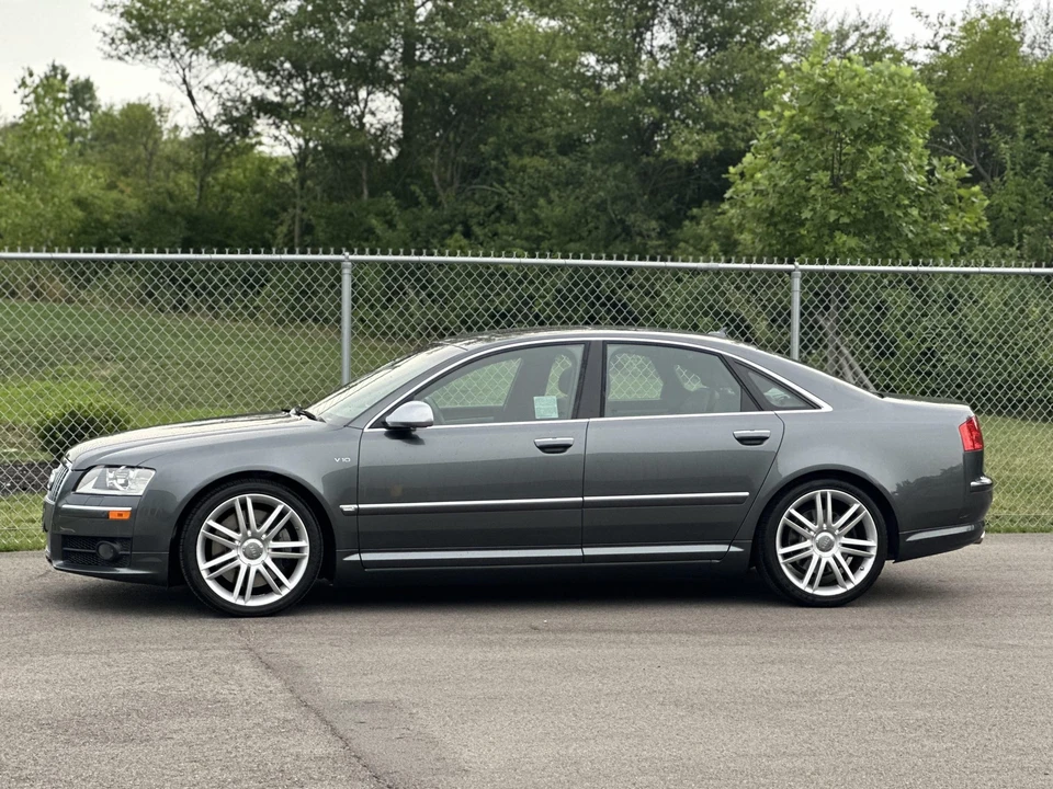 2007 Audi D3 S8 - Image 17 of 31