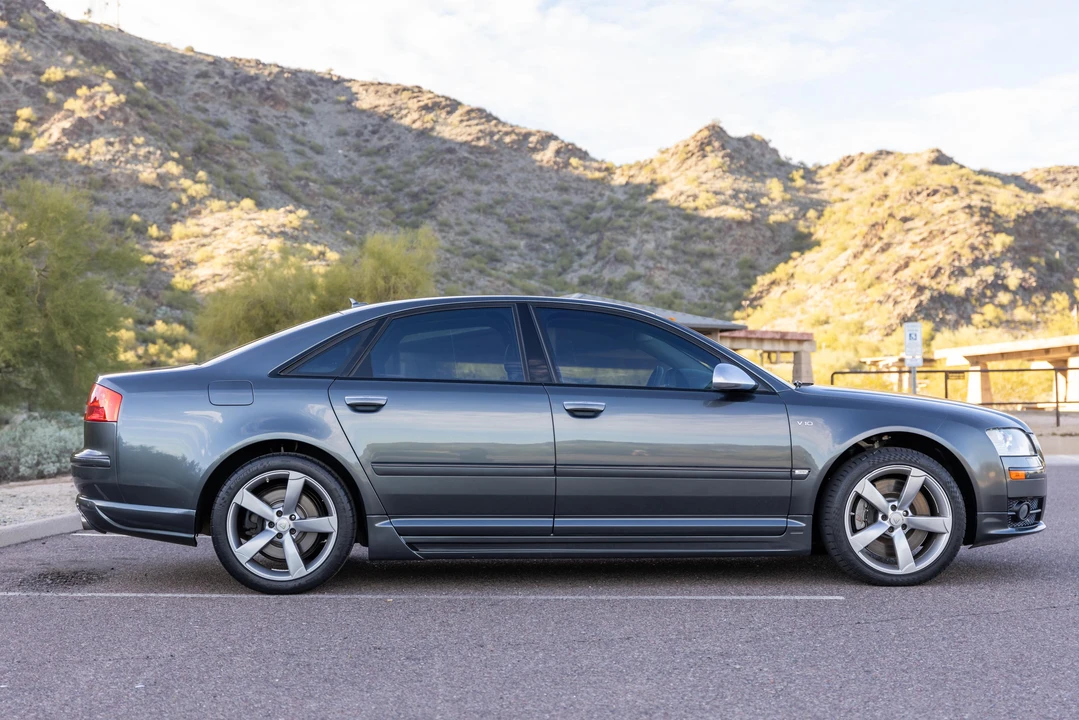 2007 Audi D3 S8 - Image 12 of 31
