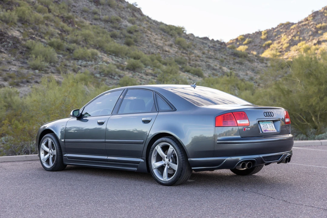 2007 Audi D3 S8 - Image 10 of 31