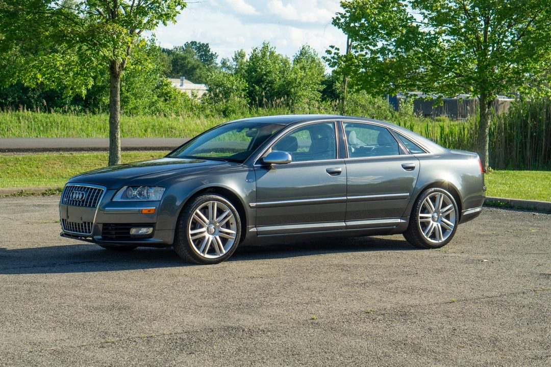 2007 Audi D3 S8 - Image 3 of 31