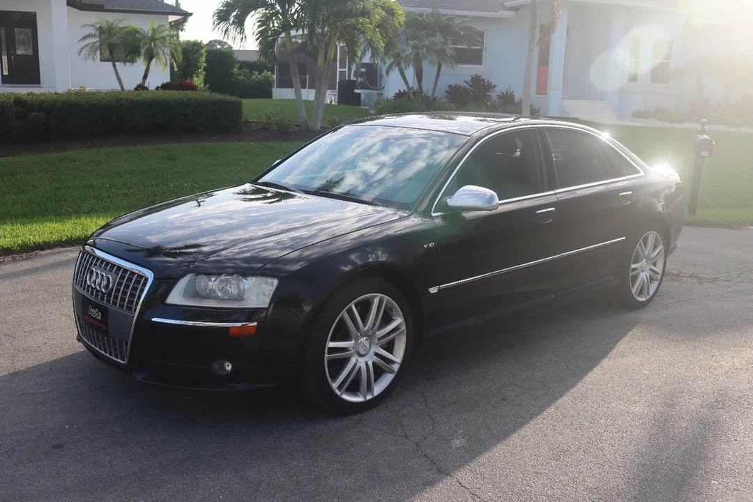 2007 Audi D3 S8 - Image 3 of 31