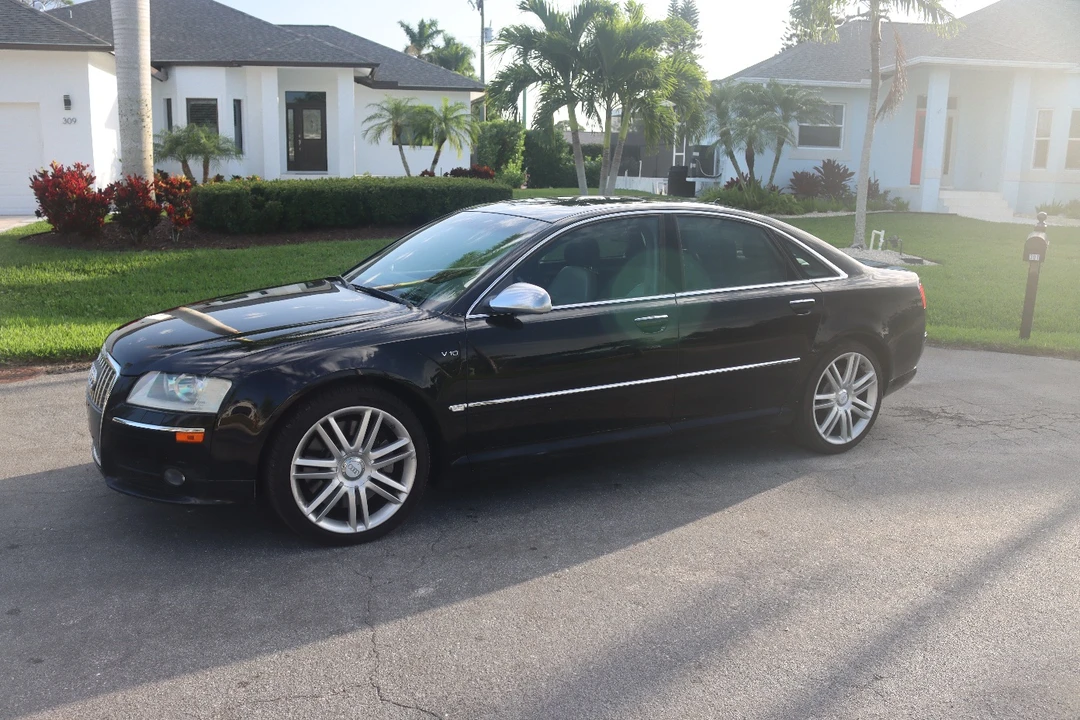 2007 Audi D3 S8 - Image 2 of 31