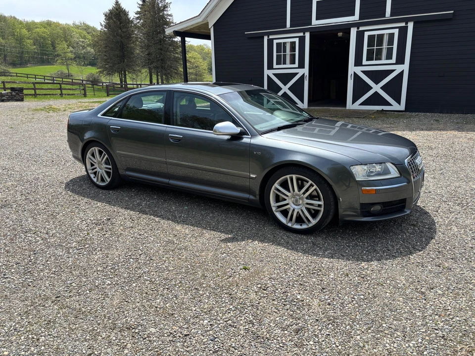 2007 Audi D3 S8 - Image 2 of 31