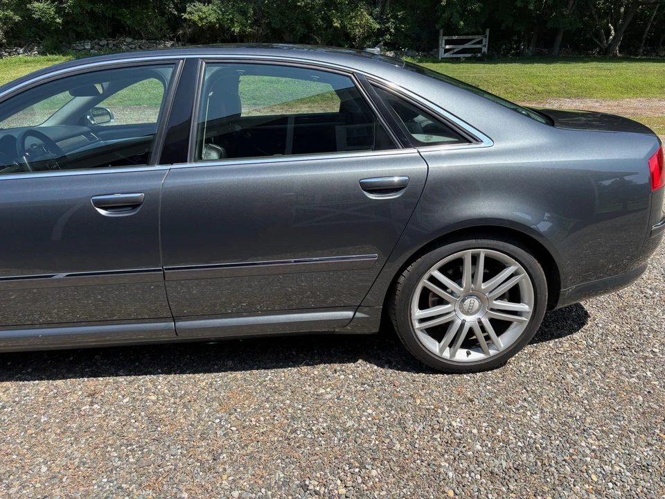2007 Audi D3 S8 - Image 28 of 31